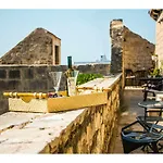 Terazza Grande In Diocletian Tower 斯普利特
