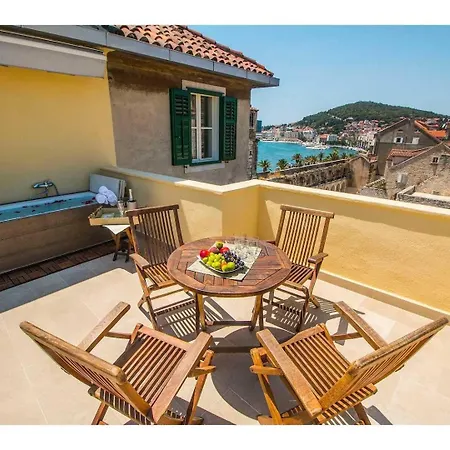 Terazza Grande In Diocletian Tower 아파트 *
